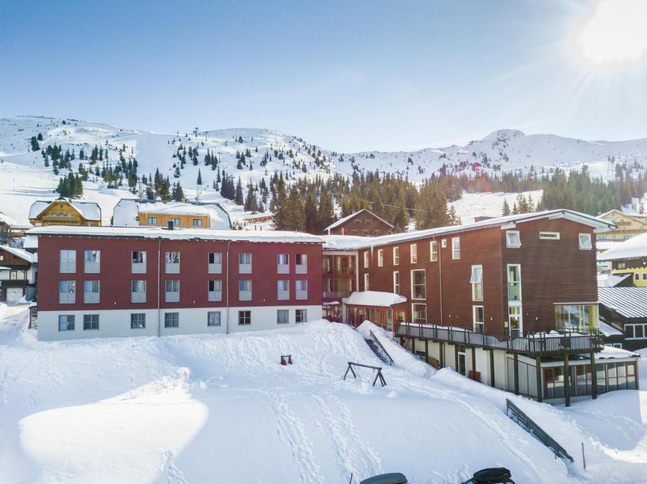 Jufa Hotel Planneralm Exterior photo